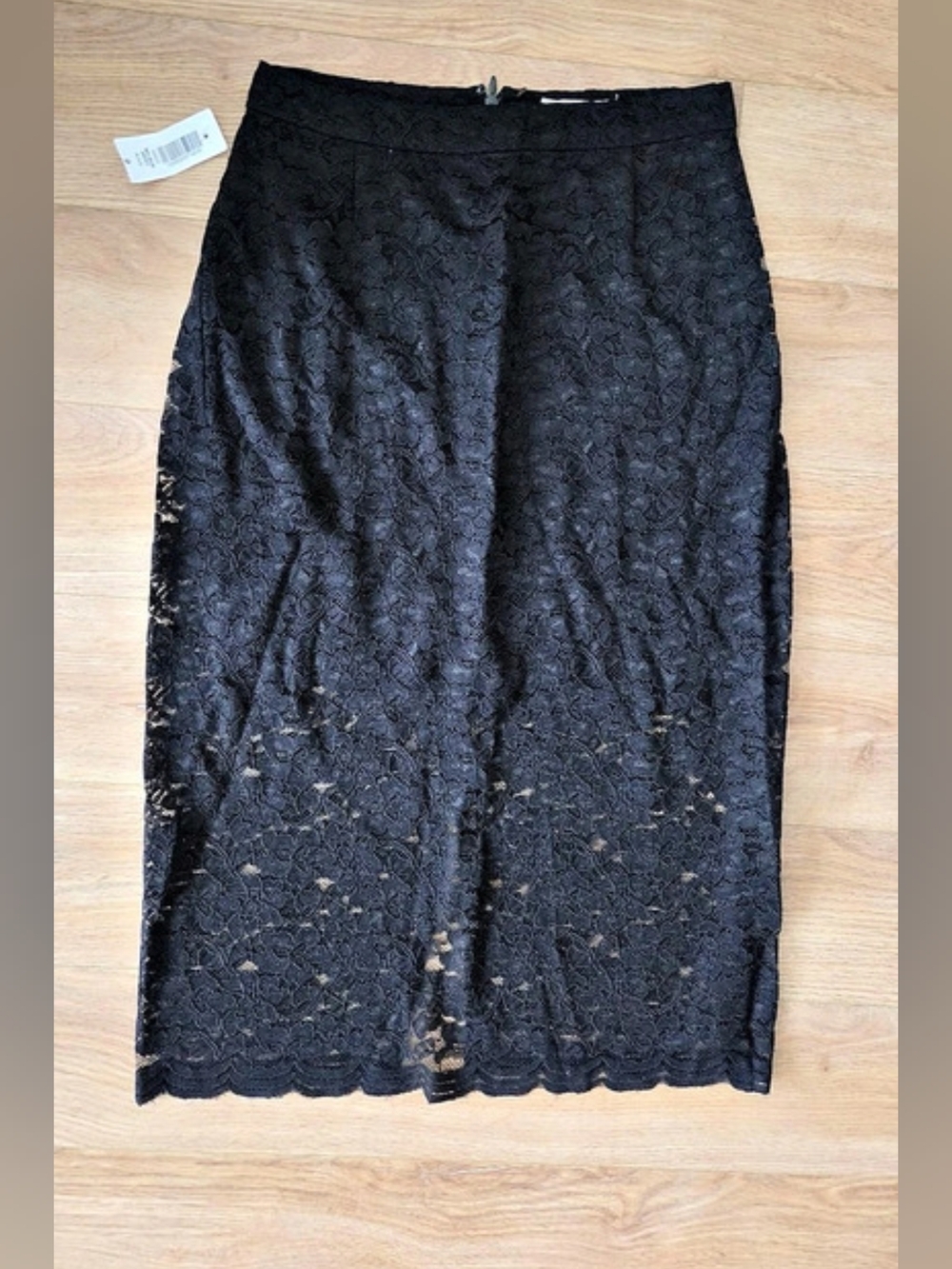 Babaton Lace Skirt Black